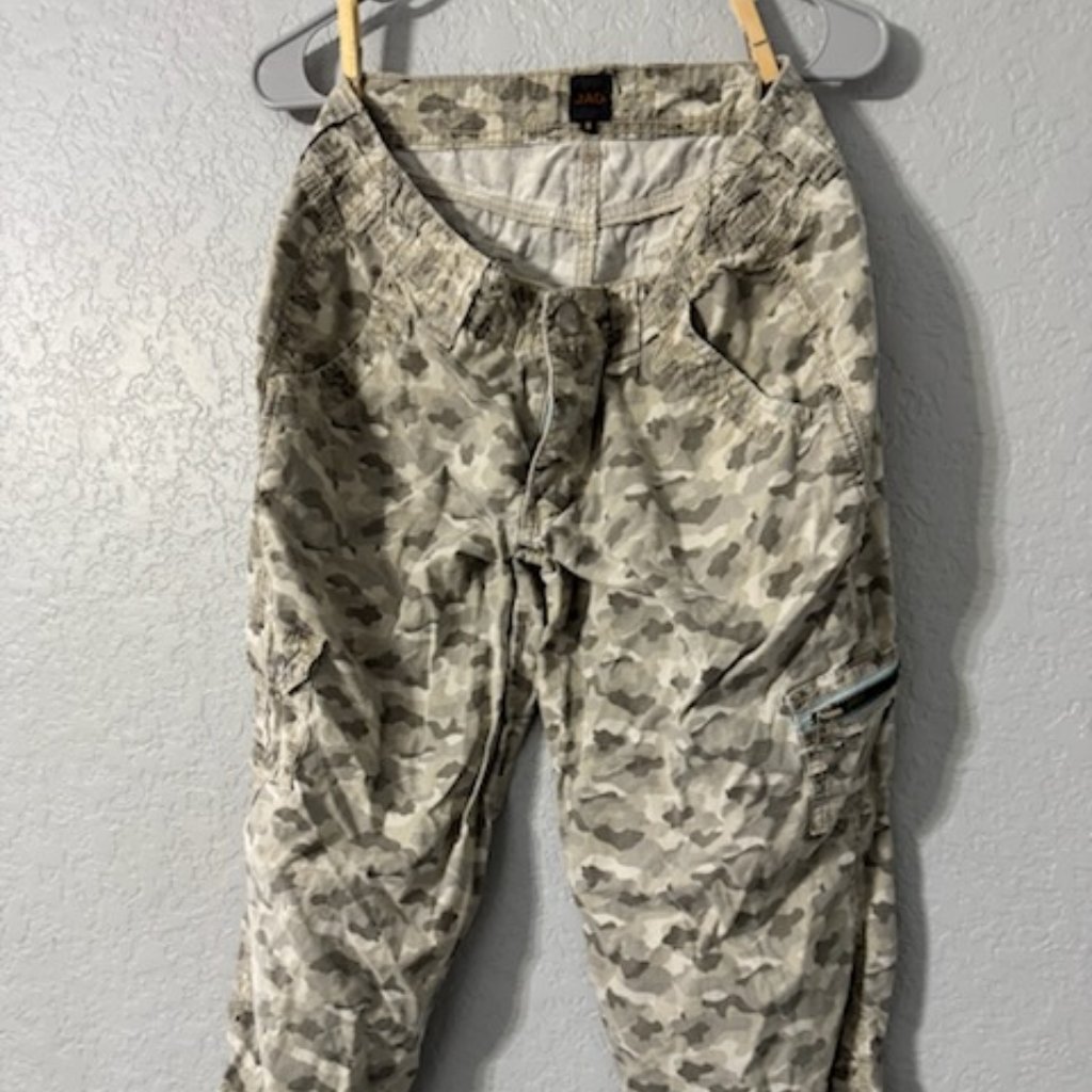 Jag Camo Baggy Cargo Capris